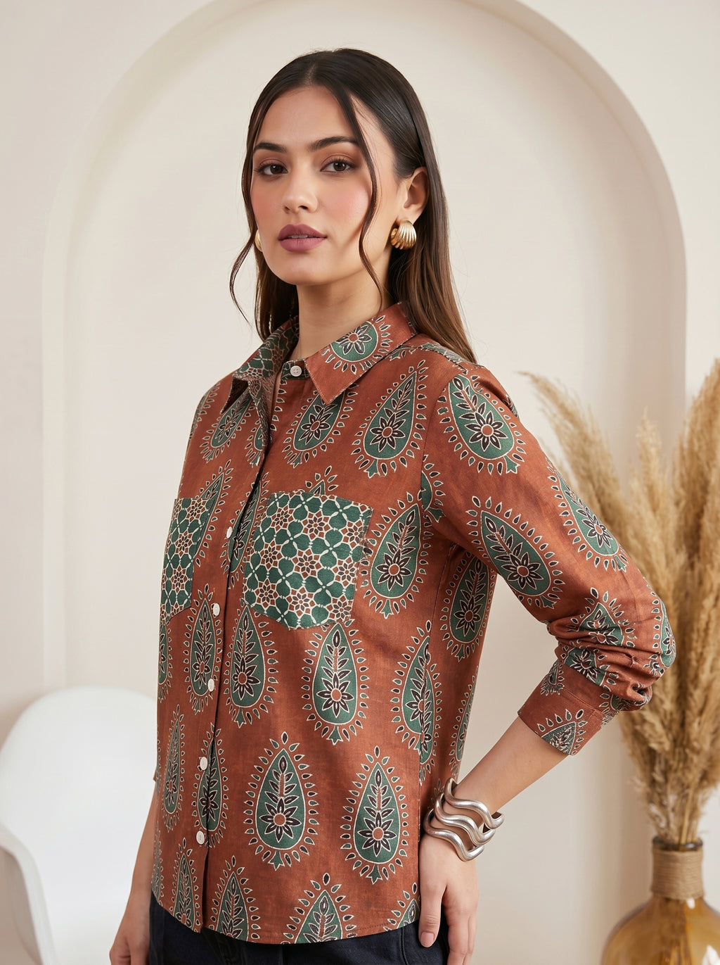 Brown and Green Pure Cotton Printed Regular Shirt Featuring Contrasting Pockets and a Standard Collar Design