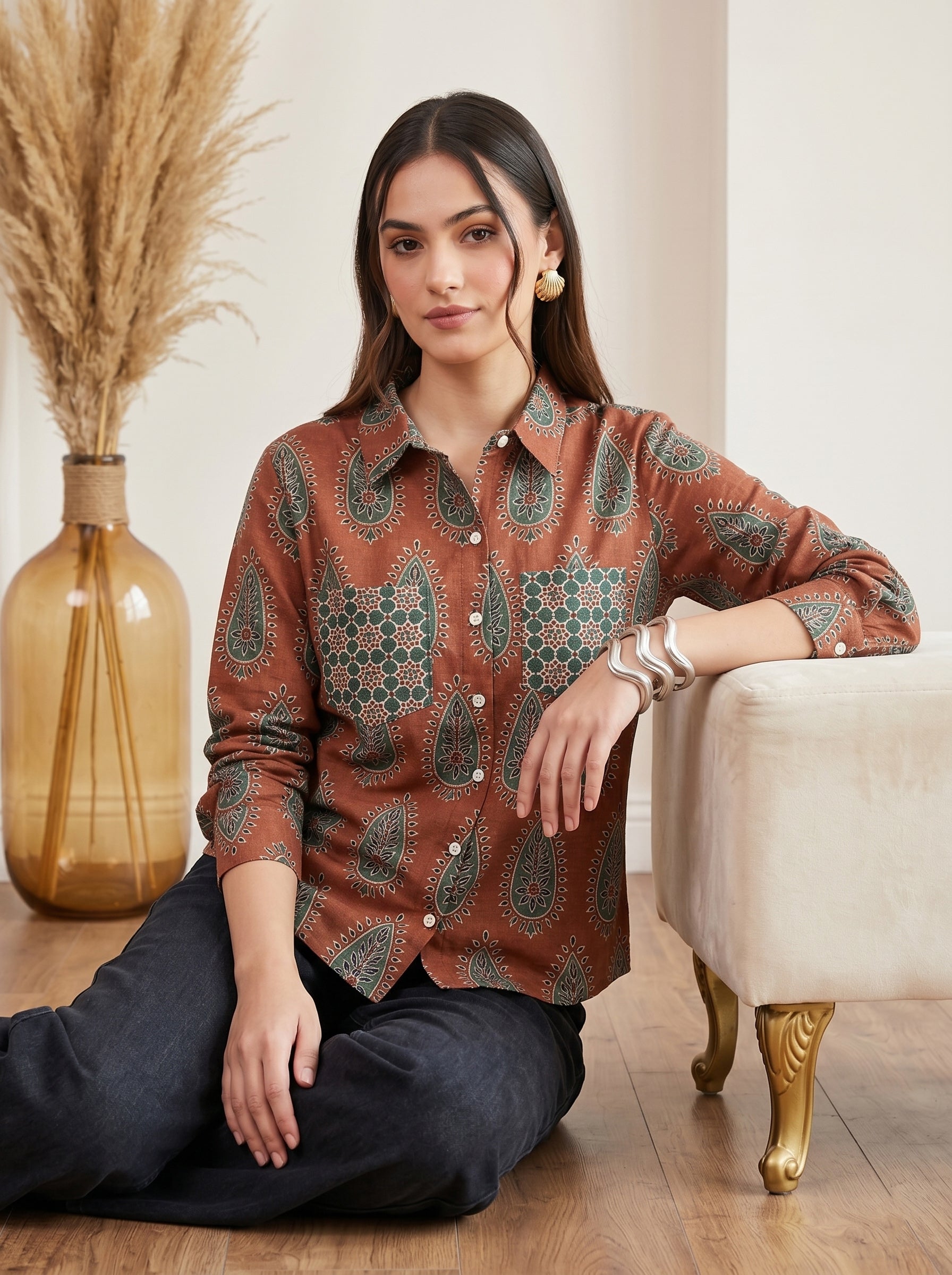Brown and Green Pure Cotton Printed Regular Shirt Featuring Contrasting Pockets and a Standard Collar Design