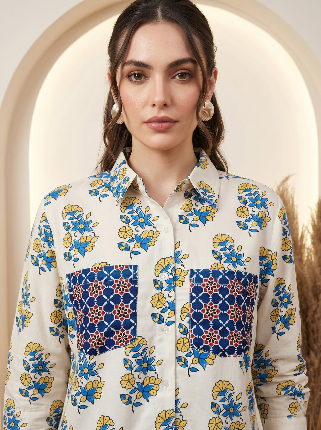 Cream and Blue Pure Cotton Floral Print Straight Shirt Featuring Contrasting Pockets and a Standard Collar Design